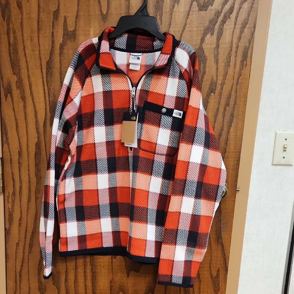 The North Face Mens Gordon Lyons 1/4 Zip, Plaid